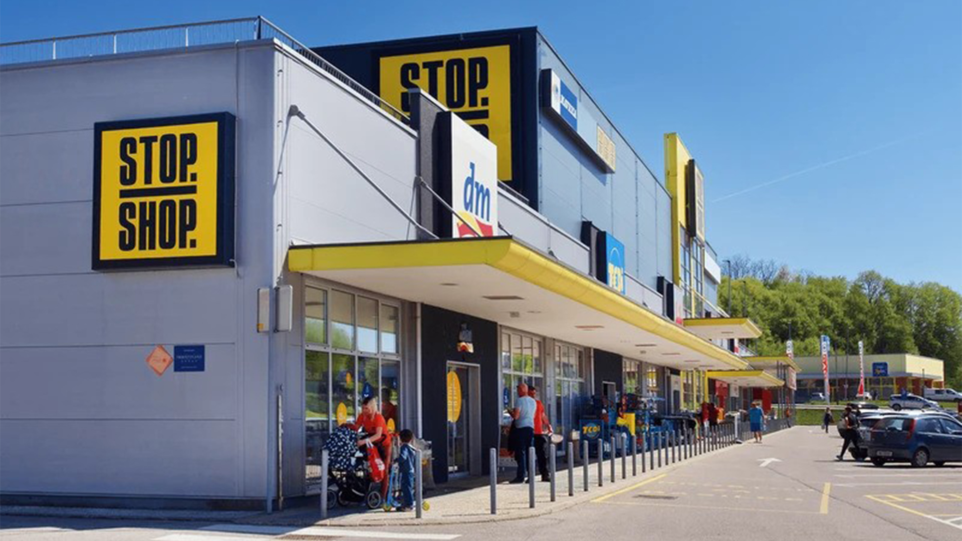 First Facility | First Facility is managing all Stop Shop Sites in Slovenia!